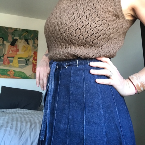 Vintage Jean Skirt - Picture 4 of 9